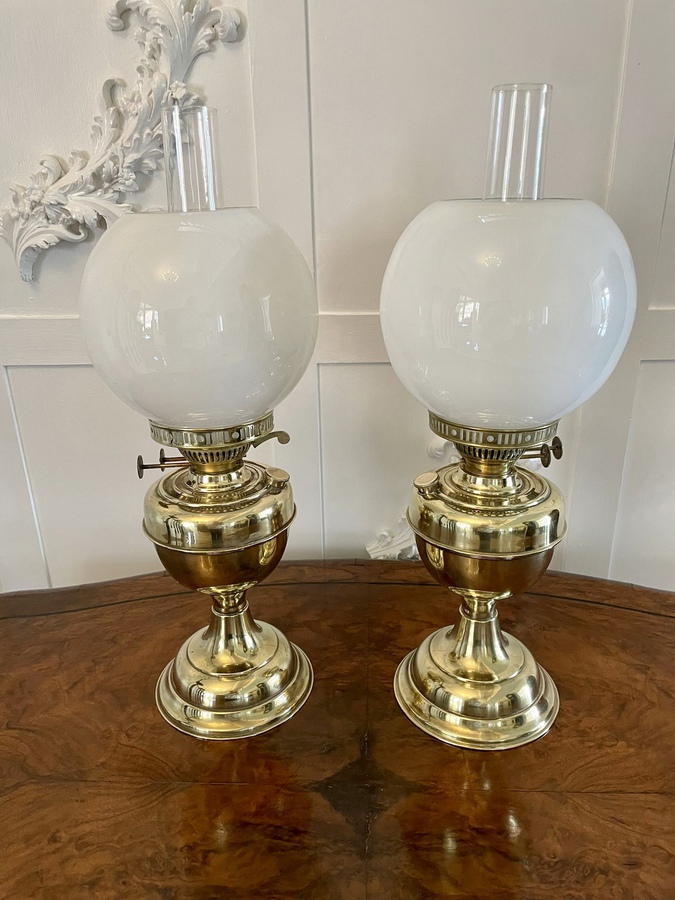 Unusual Pair of Quality Antique Brass Oil Lamps ref: 401C