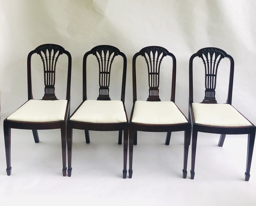 Antique Quality Set of Four Antique Mahogany Carved Dining Chairs REF:137