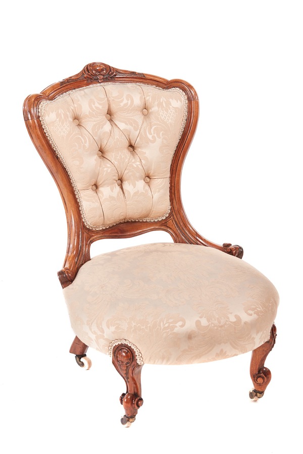Quality Victorian Carved Walnut Ladies Chair REF:201