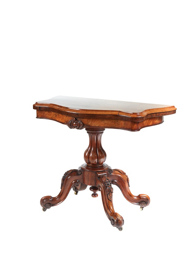 Antique Quality Victorian Burr Walnut Serpentine Shaped Card Table REF:247 