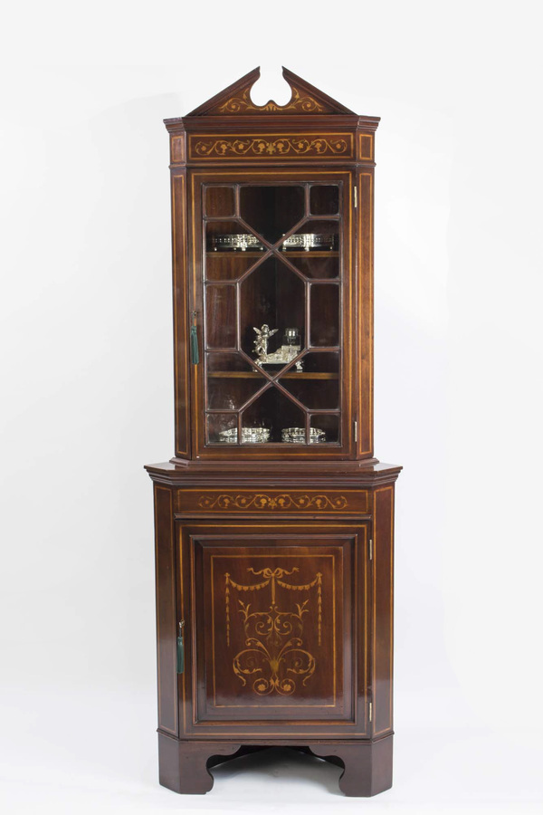 Antique English Edwardian Marquetry Corner Cabinet c.1900