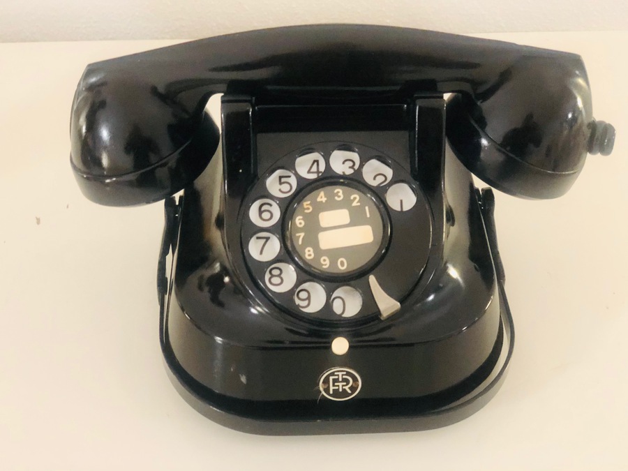 Antique vintage phone RTT 56 -A or RTT 56-B Belgium phone art design