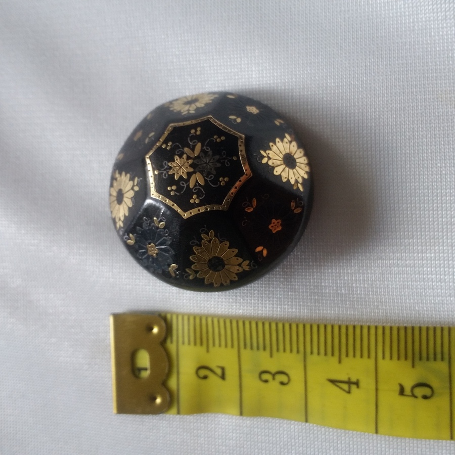 Antique Victorian Tortoiseshell Silver and Gold Piqué Domed Round Brooch circa 1880
