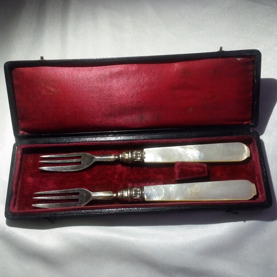 Silver Dessert Forks With Mother of Pearl Handle In Display Case Made by George Unite circa 1840