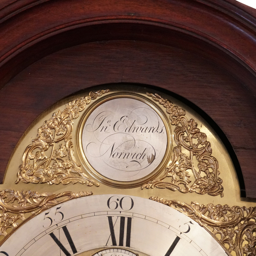 Antique Georgian mahogany longcase clock