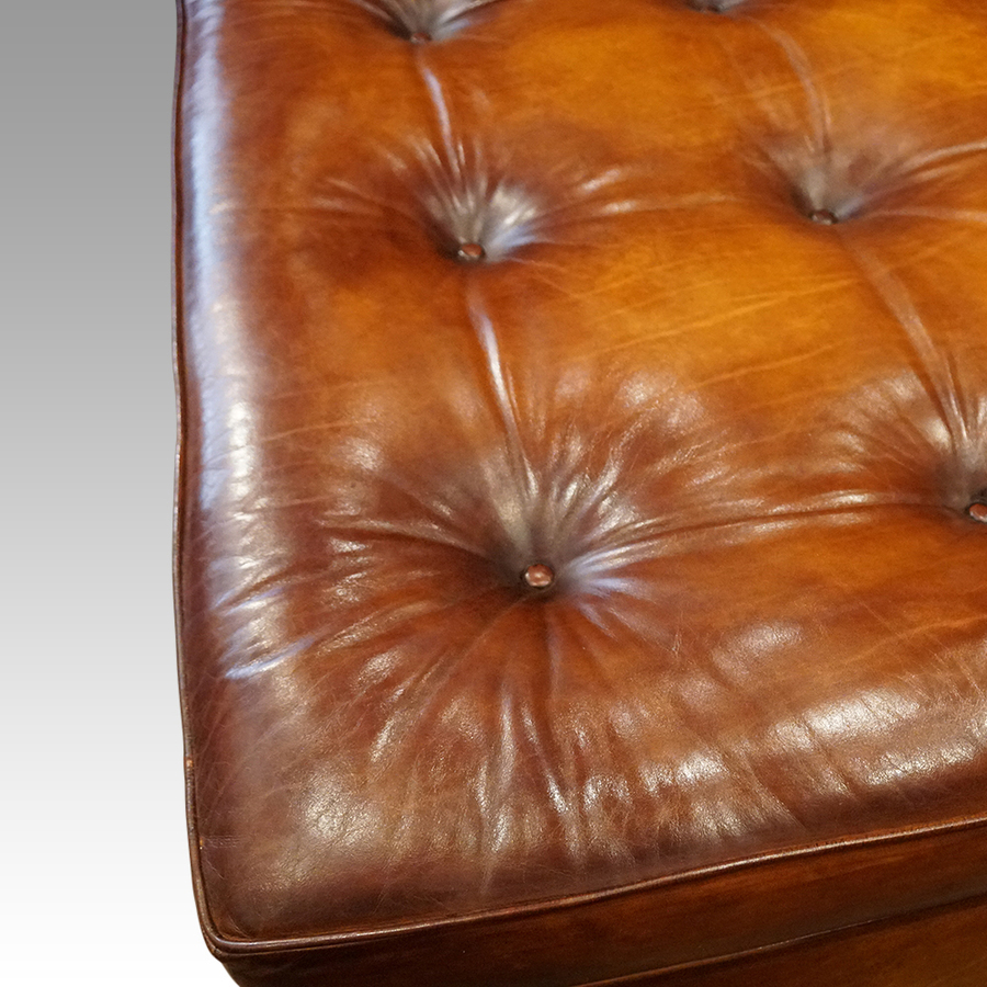 Antique Large tobacco leather Pouffe
