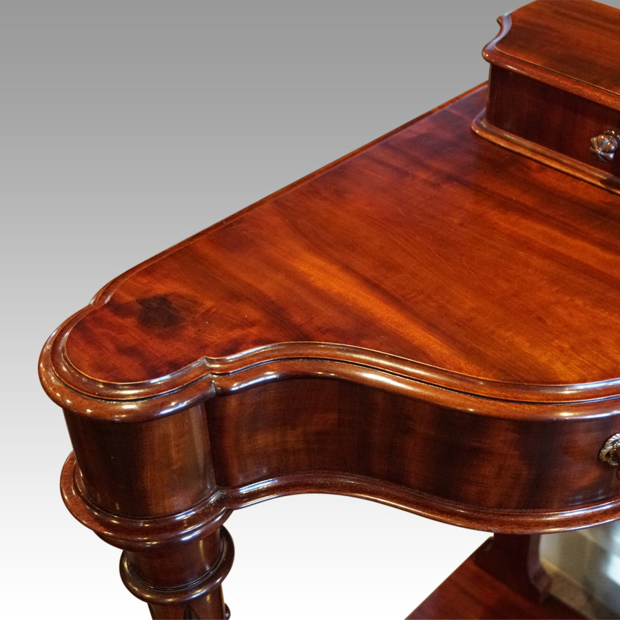 Antique Victorian mahogany Queen dressing table