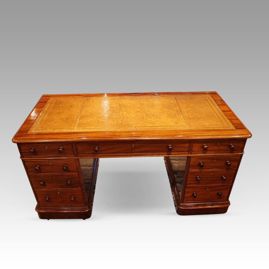 Antique Victorian mahogany pedestal desk 153cms