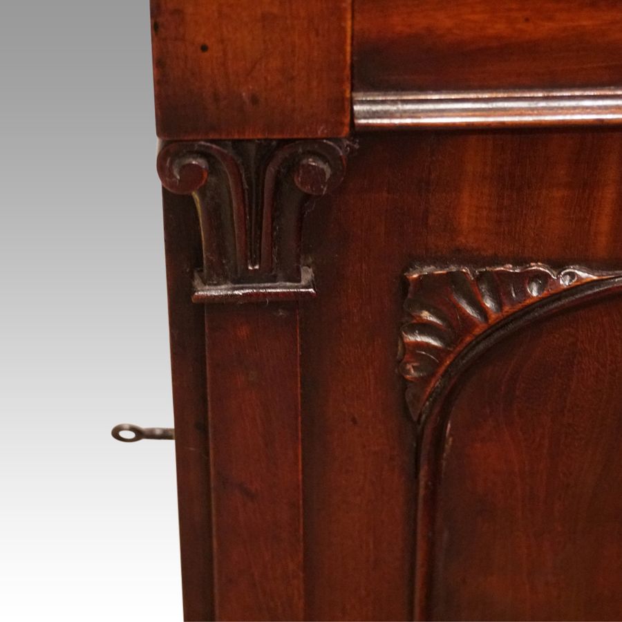 Antique William IV mahogany fitted bookcase