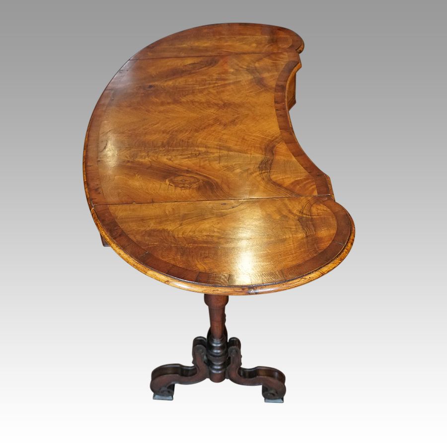 Antique Edwardian walnut kidney shaped side table