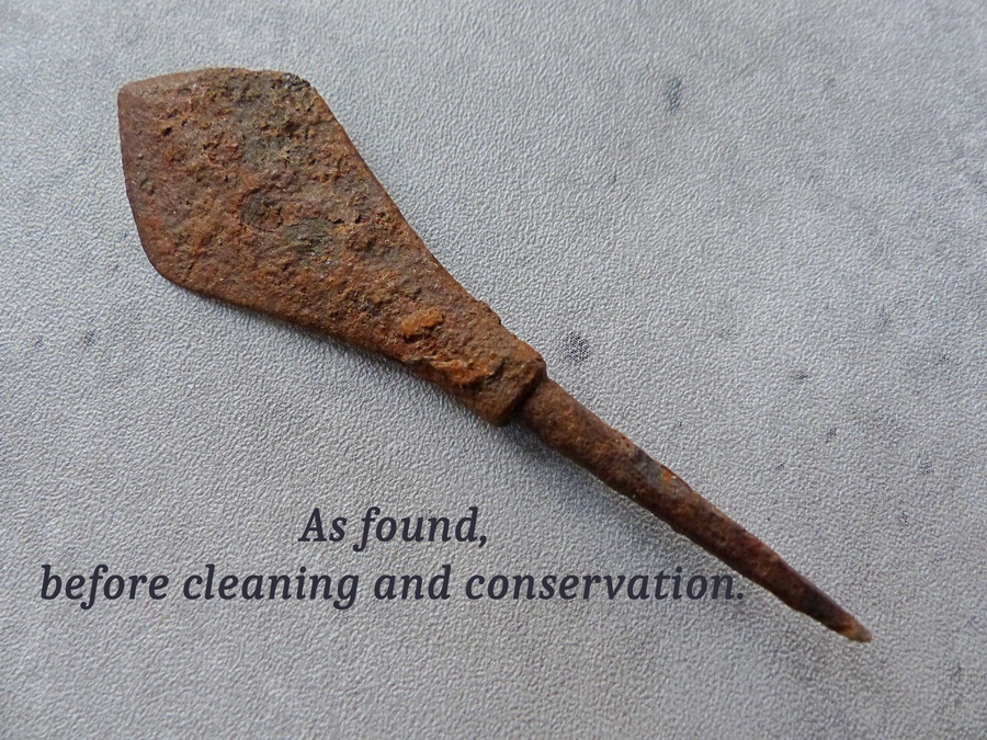Antique VIKING SAXON ERA  Arrow Head, Leaf type (Ref: 40751)