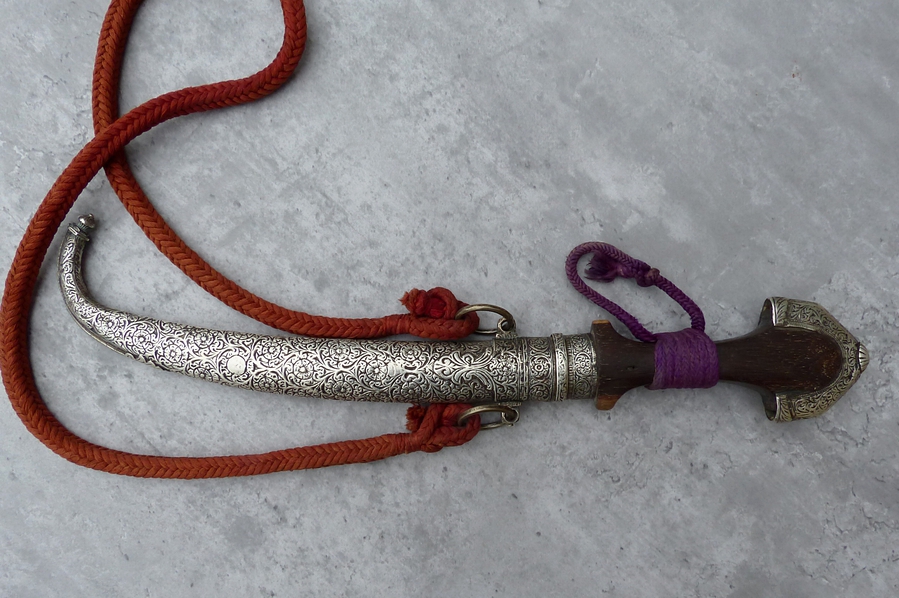 Fine Antique Moroccan Silver Mounted Dagger, Jambiya,  Koummya (Ref: 40754)