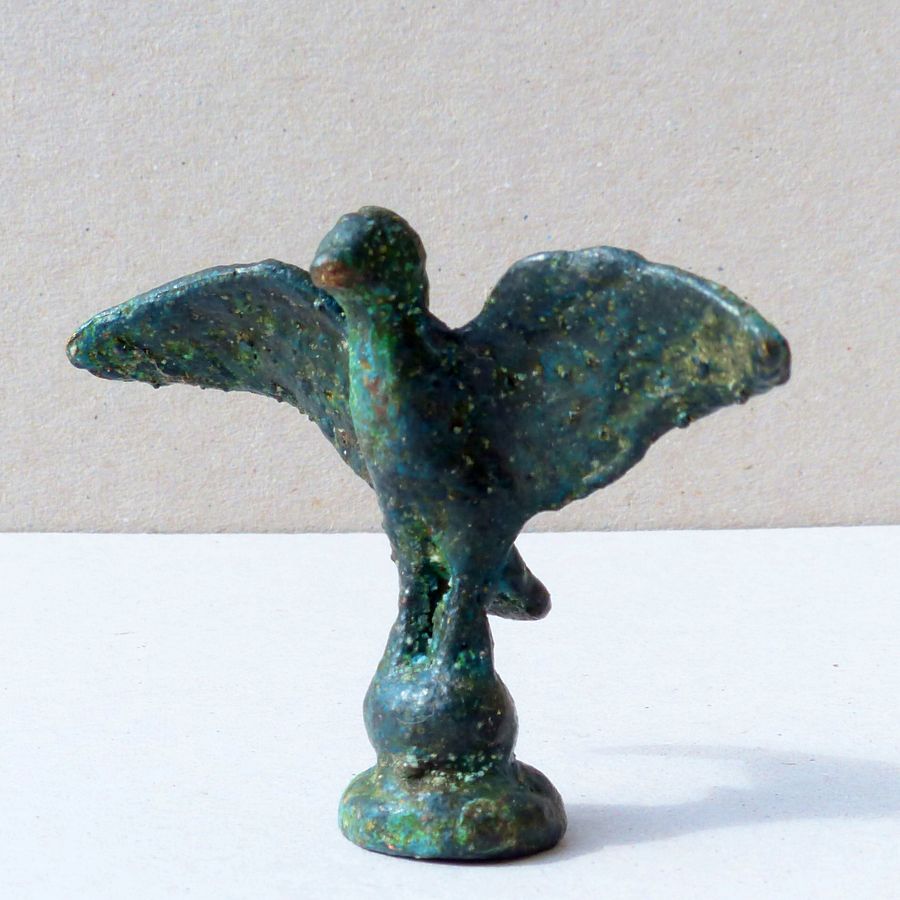 Roman Eagle Figurine (Aquila) (Ref: 5045). An iconic ancient artifact from Rome.