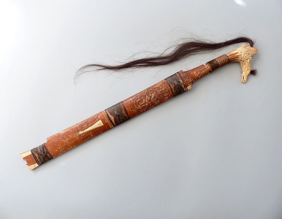 Antique Indonesian Tribal MANDAU Short Sword ~ Used by Borneo DAYAK Tribe Headhunters (Ref 40760)