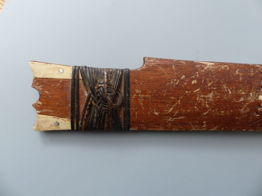 Antique Antique Indonesian Tribal MANDAU Short Sword ~ Used by Borneo DAYAK Tribe Headhunters (Ref 40760)