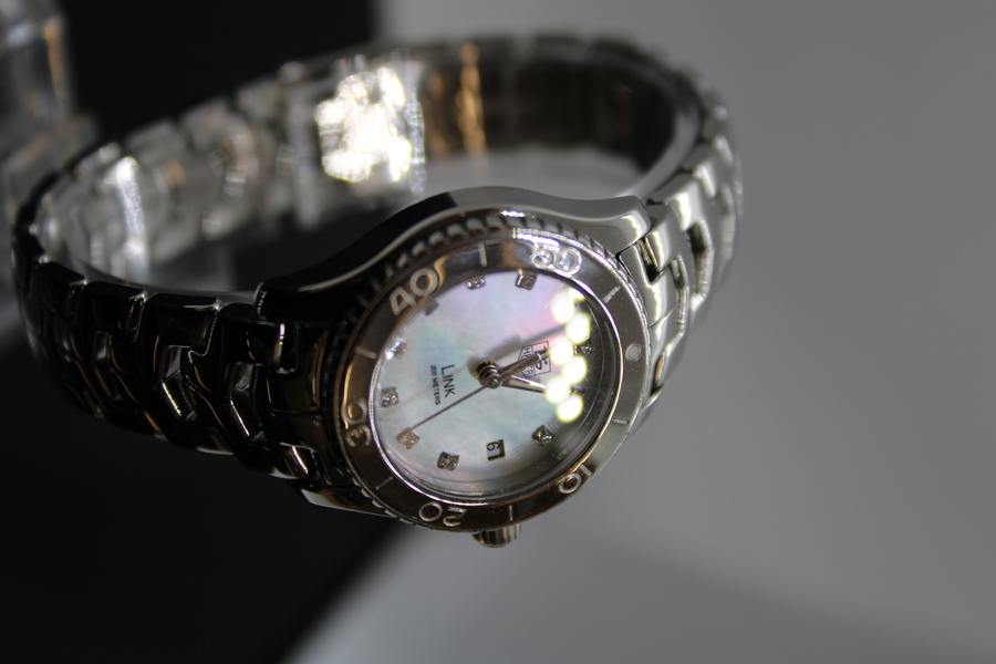 Tag Heuer Ladies wristwatch with diamond numerals