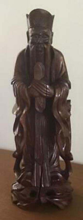 Hand Carved ANTIQUE CHINESE BOXWOOD FIGURE Circa 1900 Detailed Carving