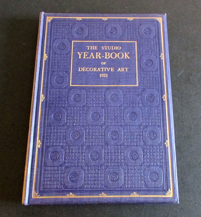 1923  DECORATIVE ART. THE STUDIO YEAR BOOK BY C. GEOFFREY HOLME