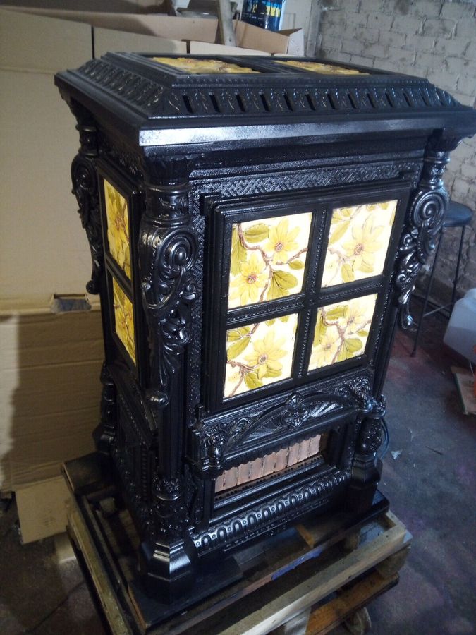 Beautiful Victorian detailed Cast Iron Tiled Room Heater with irrefutable provenance.