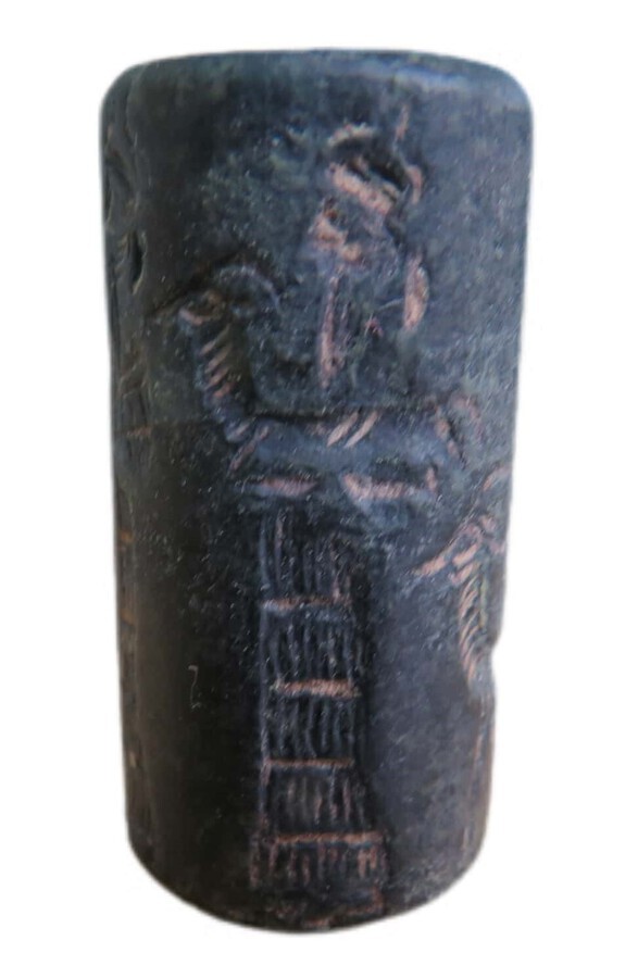 Antique Cylinder Seal Depicting an Offering by a Worshiper 