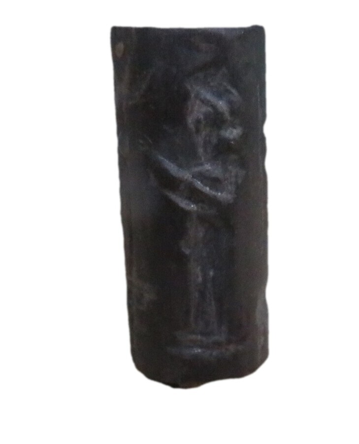Tiny Cylinder Seal from Iraq
