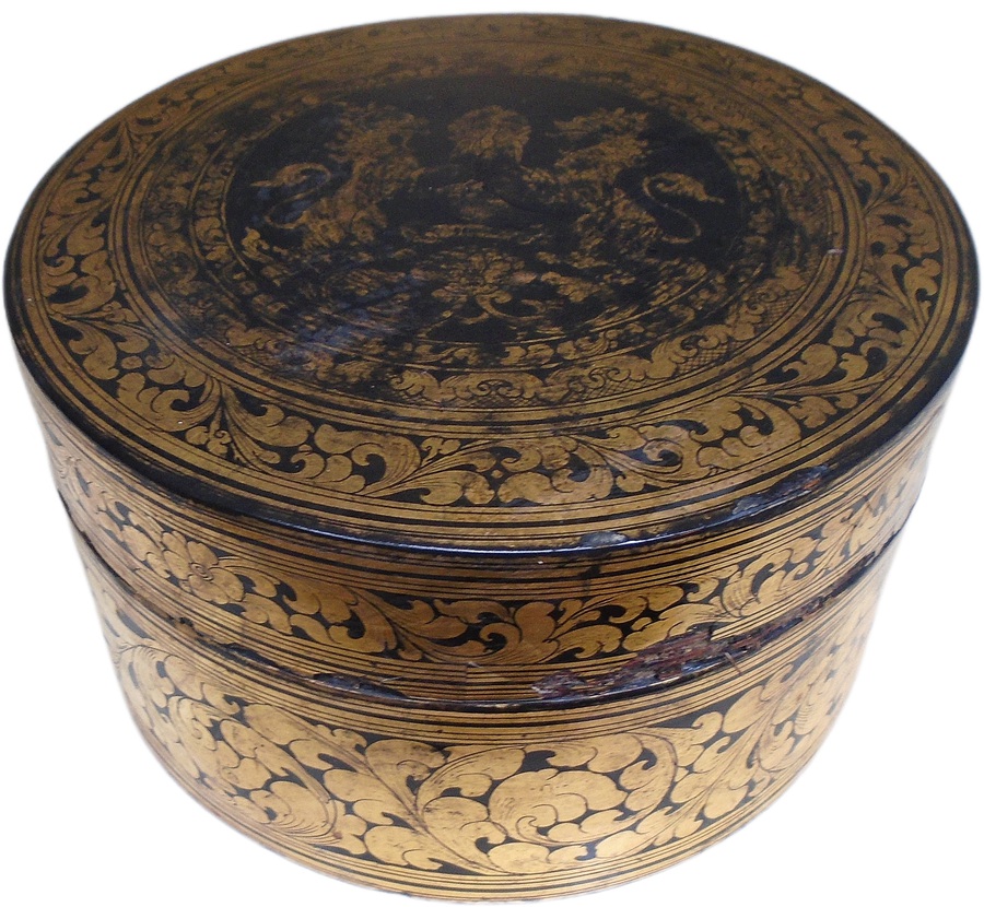 Antique Early 20th Century Antique Burmese Shwe Zawa Lacquerware Betel Box
