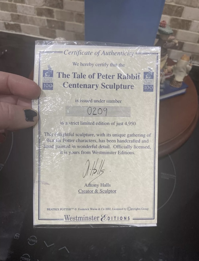 Antique Extremely Rare And Collectible - The Tale Of peter Rabbit Centenary Sculpture