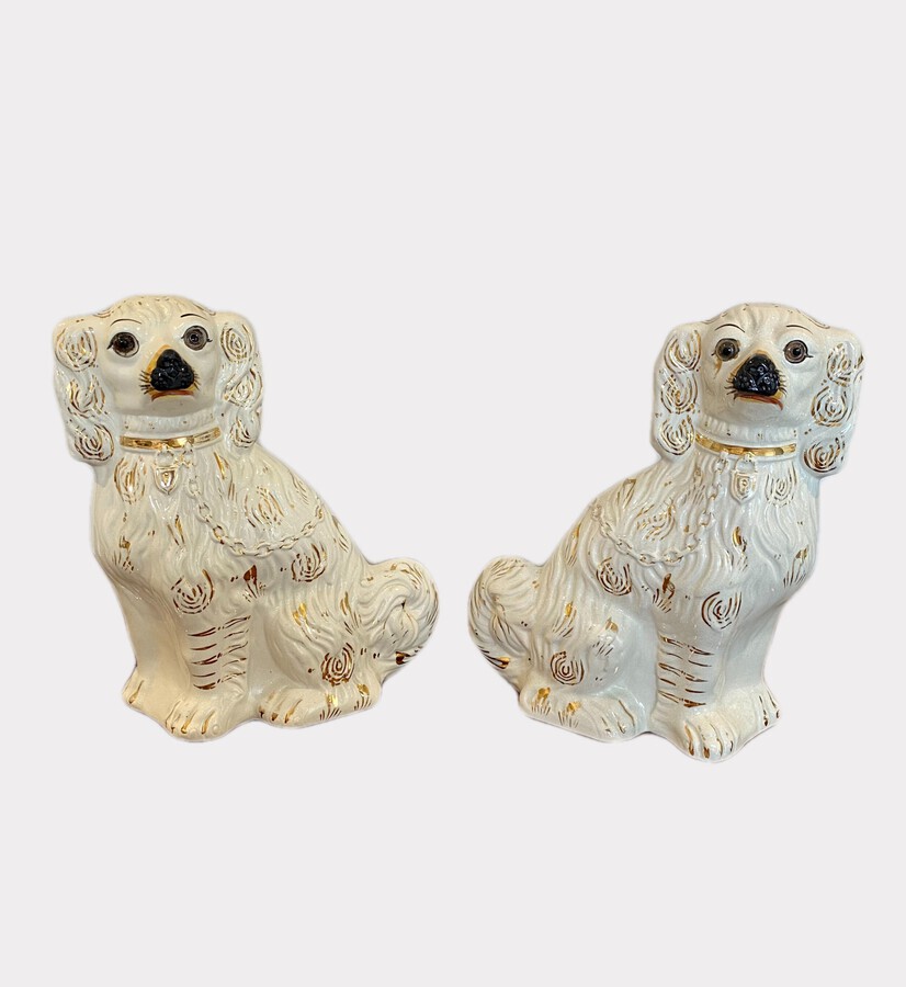 Antique Pair Of Quality Antique Victorian Staffordshire Spaniel Seated Dogs