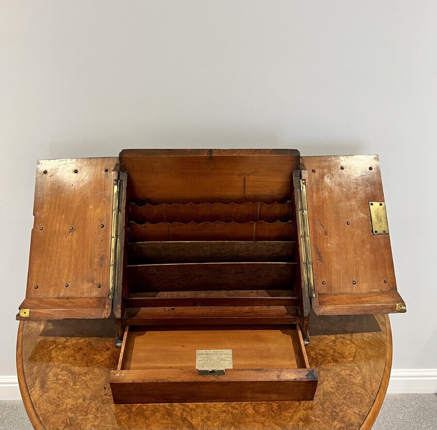 Antique Antique Victorian quality mahogany stationary box 