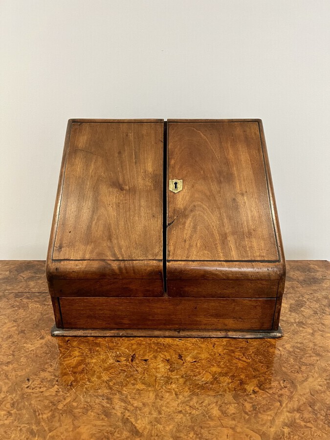 Antique Antique Victorian quality mahogany stationary box 