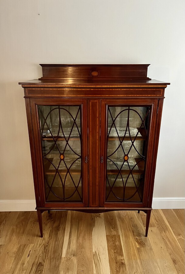 Antique Antique Edwardian quality inlaid mahogany display cabinet 