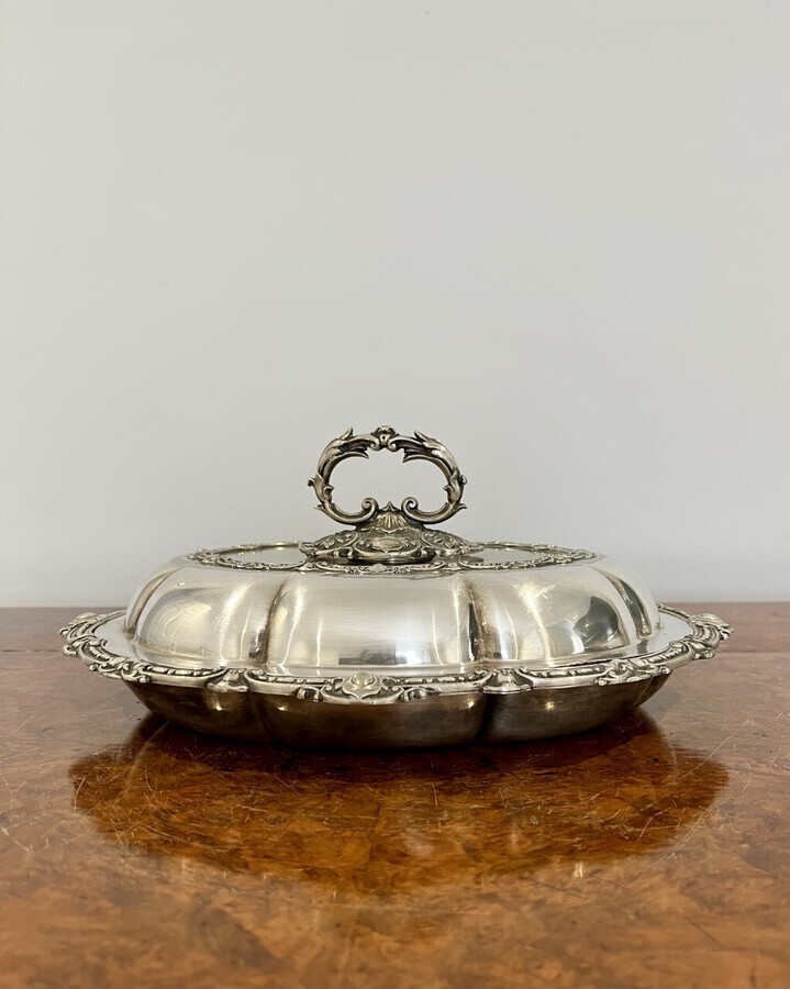 Antique Edwardian Quality Ornate Silver Plated Oval Entree Dish