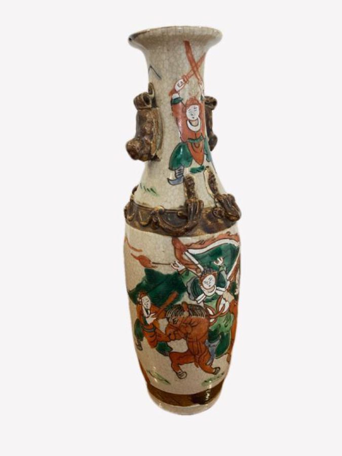 Antique Pair of antique Chinese porcelain vases