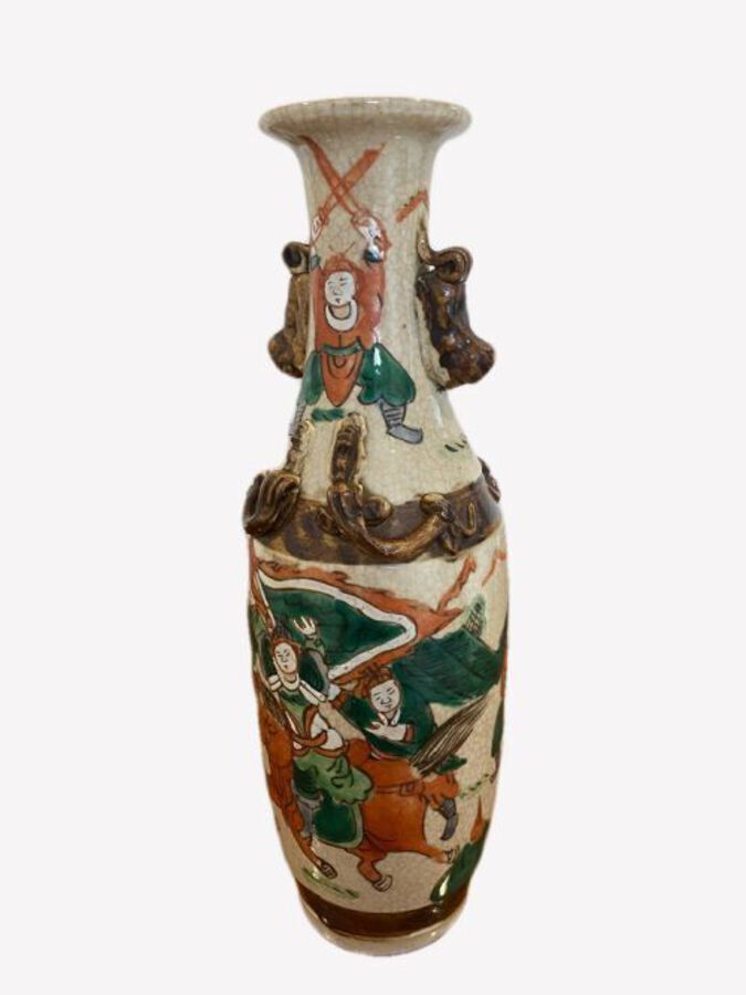 Antique Pair of antique Chinese porcelain vases