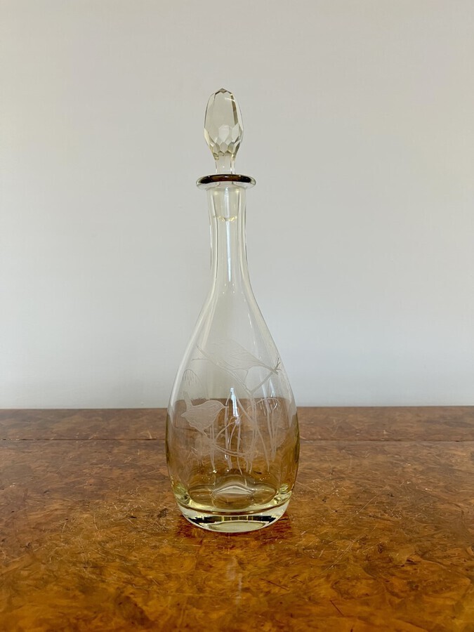 Antique Edwardian quality engraved decorated glass decanter