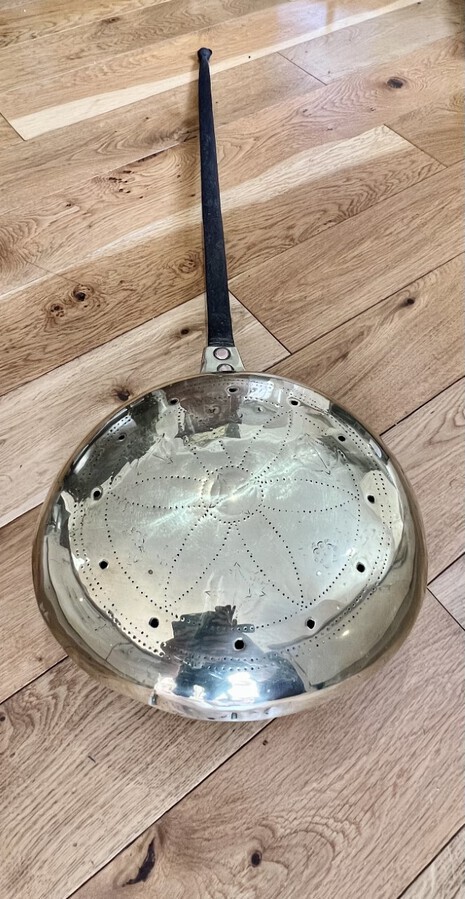 Antique 18th century quality brass warming pan