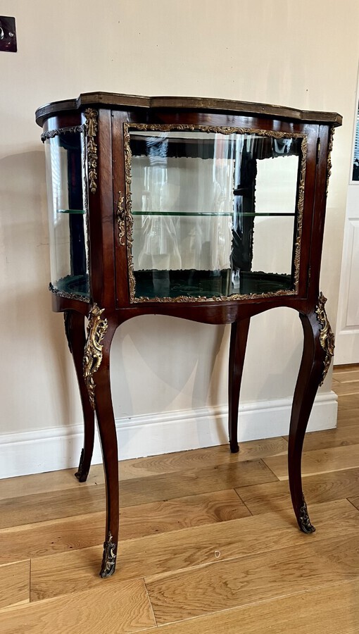 Antique Fine quality antique Victorian French freestanding ormolu mounted display cabinet
