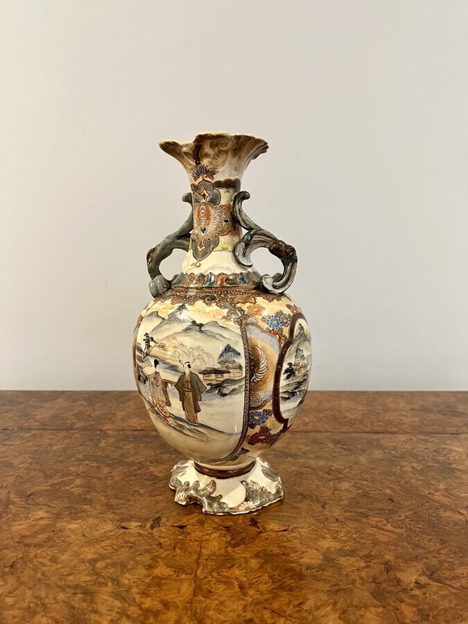 Antique Antique Japanese quality satsuma hand painted vase 