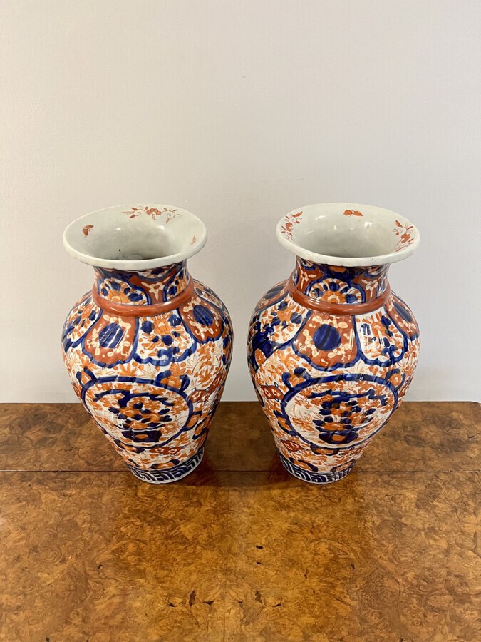 Antique Fantastic quality pair of large antique Japanese Imari vases 