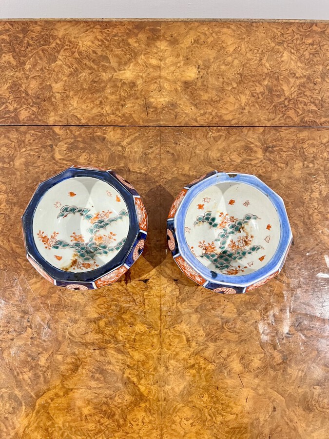 Antique Unusual pair of antique Japanese quality Imari bowls 