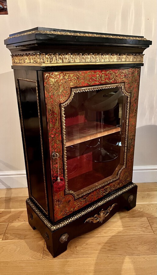 Antique Fine quality antique Victorian French boulle display cabinet 