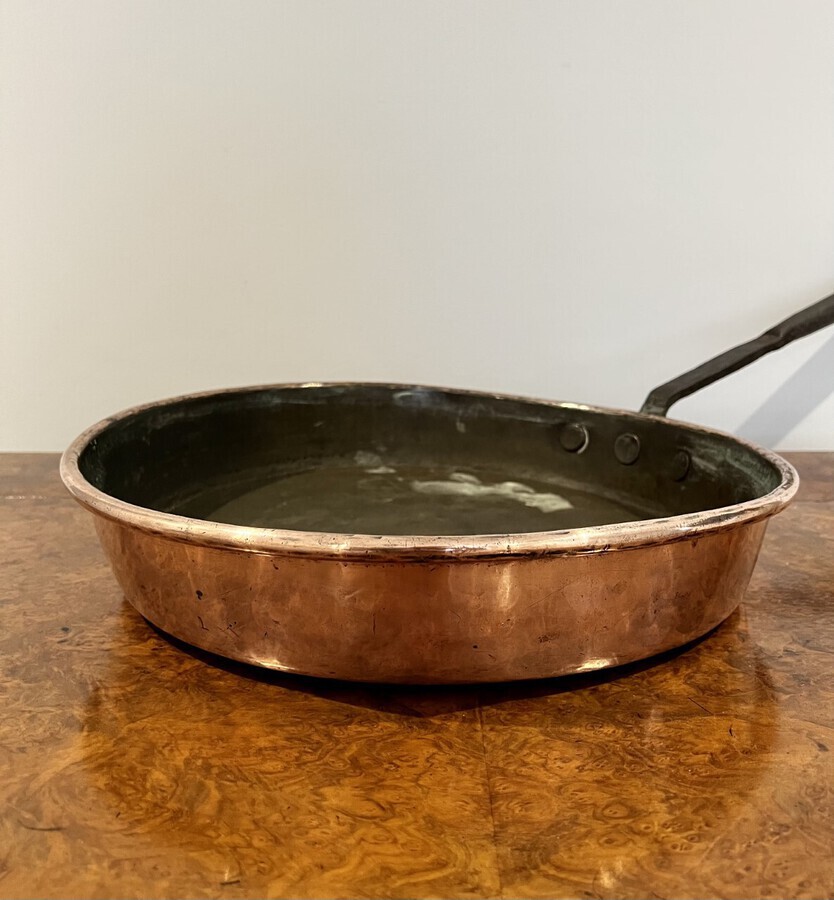 Antique Large antique Victorian quality copper pan
