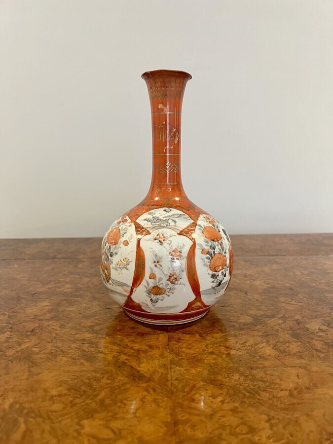 Antique Antique Japanese quality porcelain Kutani vase