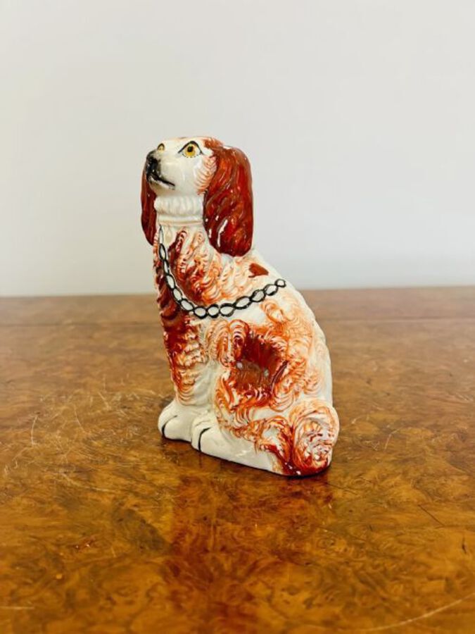 Antique ANTIQUE VICTORIAN STAFFORDSHIRE SPANIEL SEATED DOG