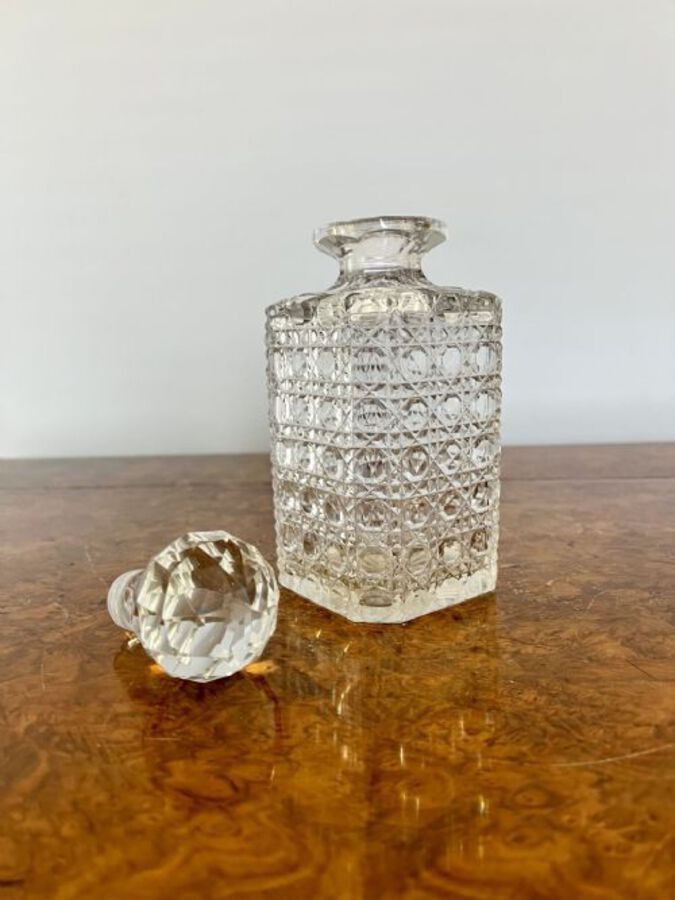 Antique ANTIQUE EDWARDIAN QUALITY CUT GLASS DECANTER