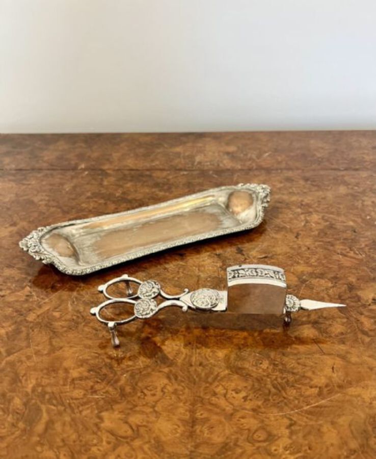 ANTIQUE EDWARDIAN PAIR OF CANDLE SNUFFERS & TRAY