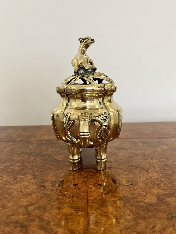 Antique Quality antique brass Chinese lidded incense burner 