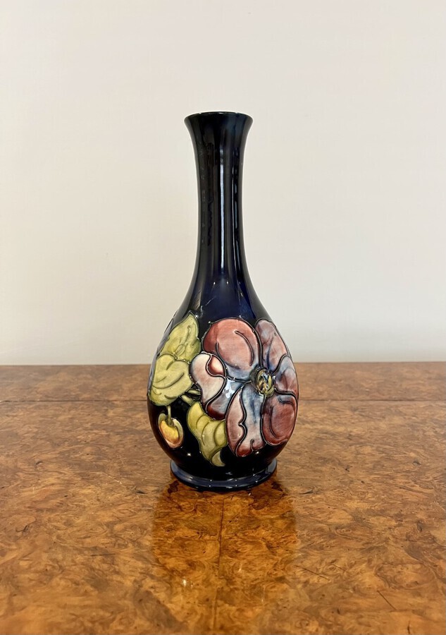 Stunning antique quality Moorcroft vase