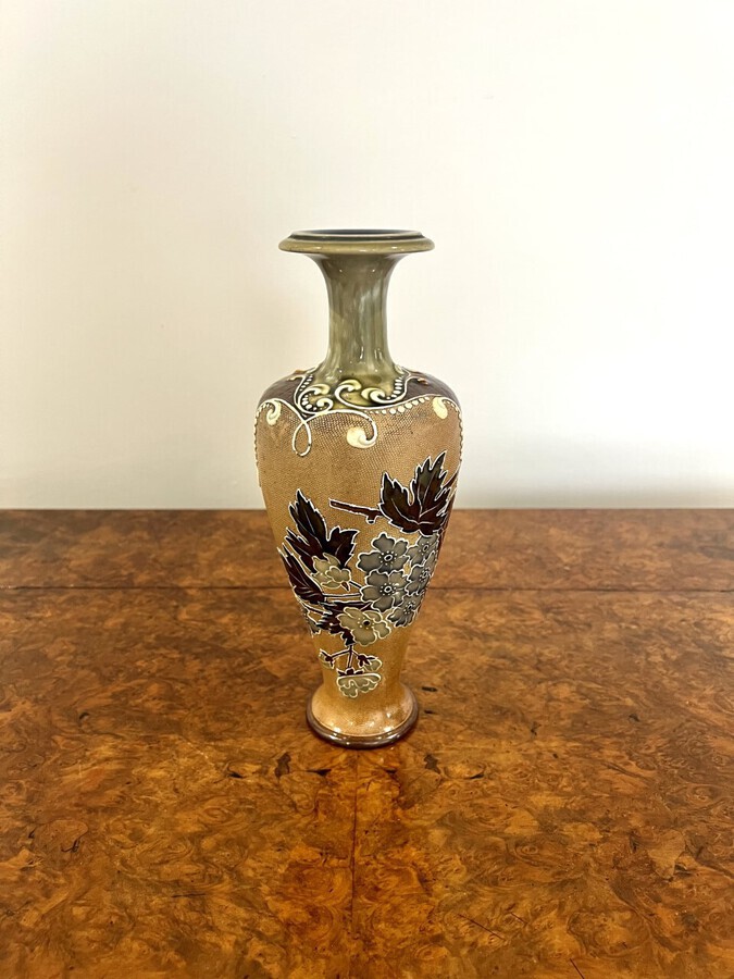 Antique Fantastic quality antique Doulton vase 