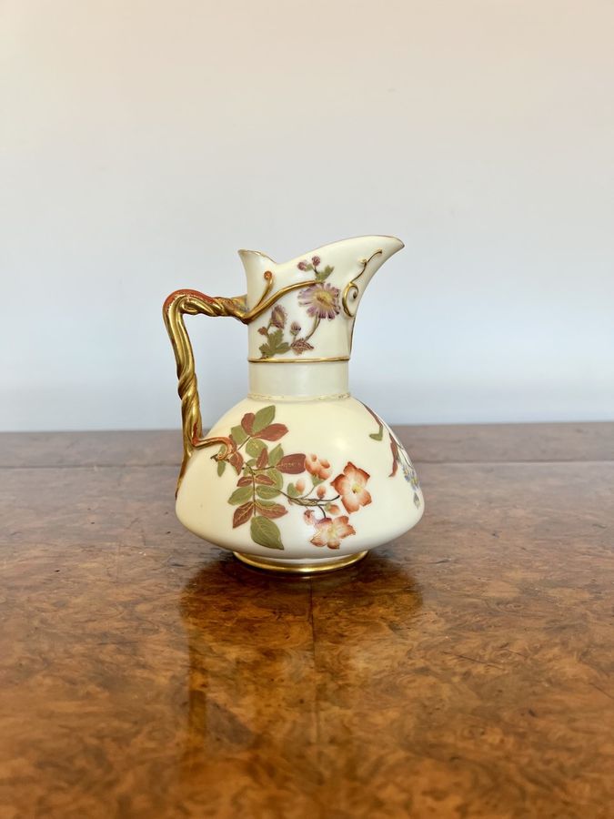 Fantastic quality antique Victorian Royal Worcester cleft jug